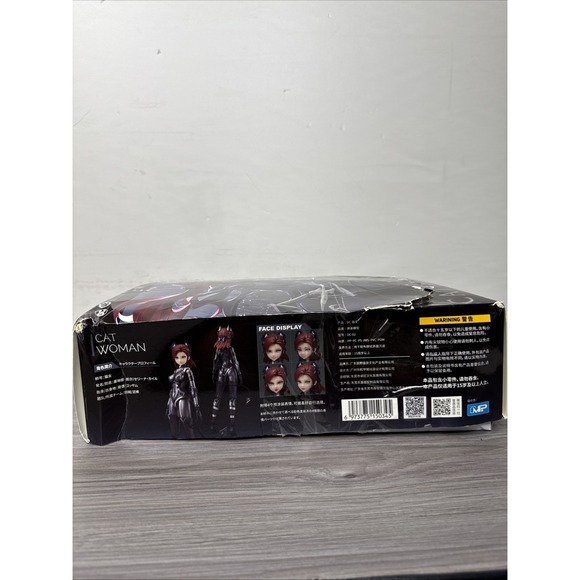 Pipigirl DC Cat Woman Motorcycle Model - The Dark Knight Trilogy MS Genuine - Picture 5 of 6